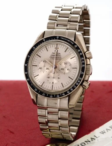 Omega Speedmaster Professional Moonwatch Apollo XI 25th White Gold Bracelet 3192.30.00 (31923000)